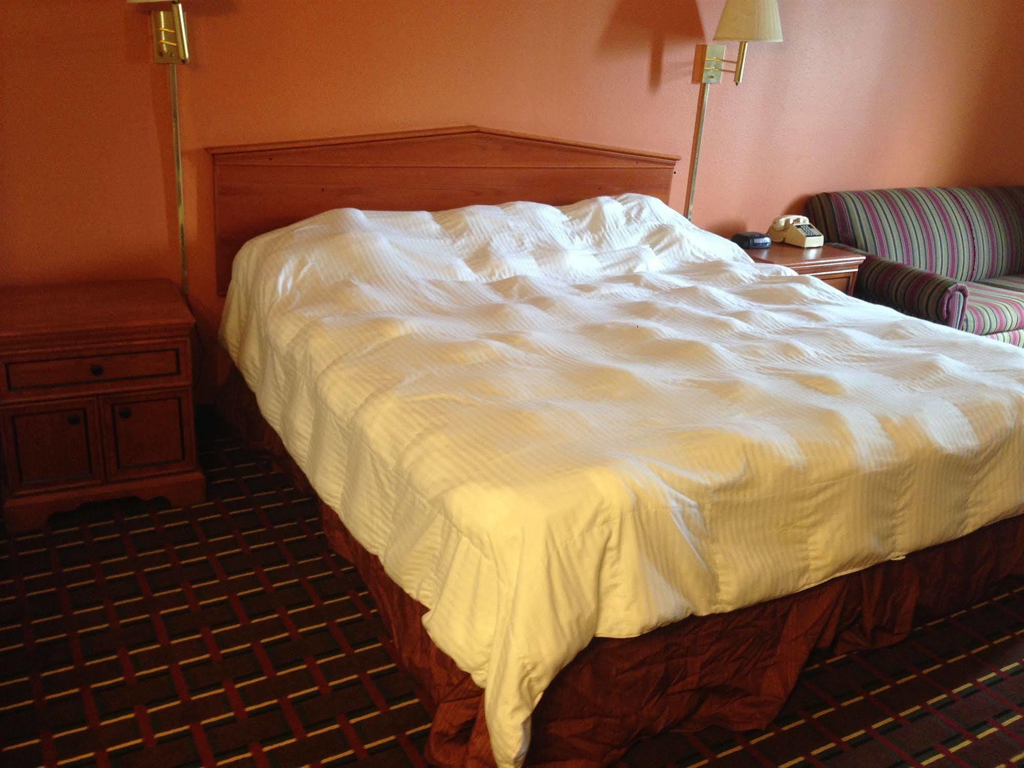 Texas Inn And Suites ラフキン エクステリア 写真