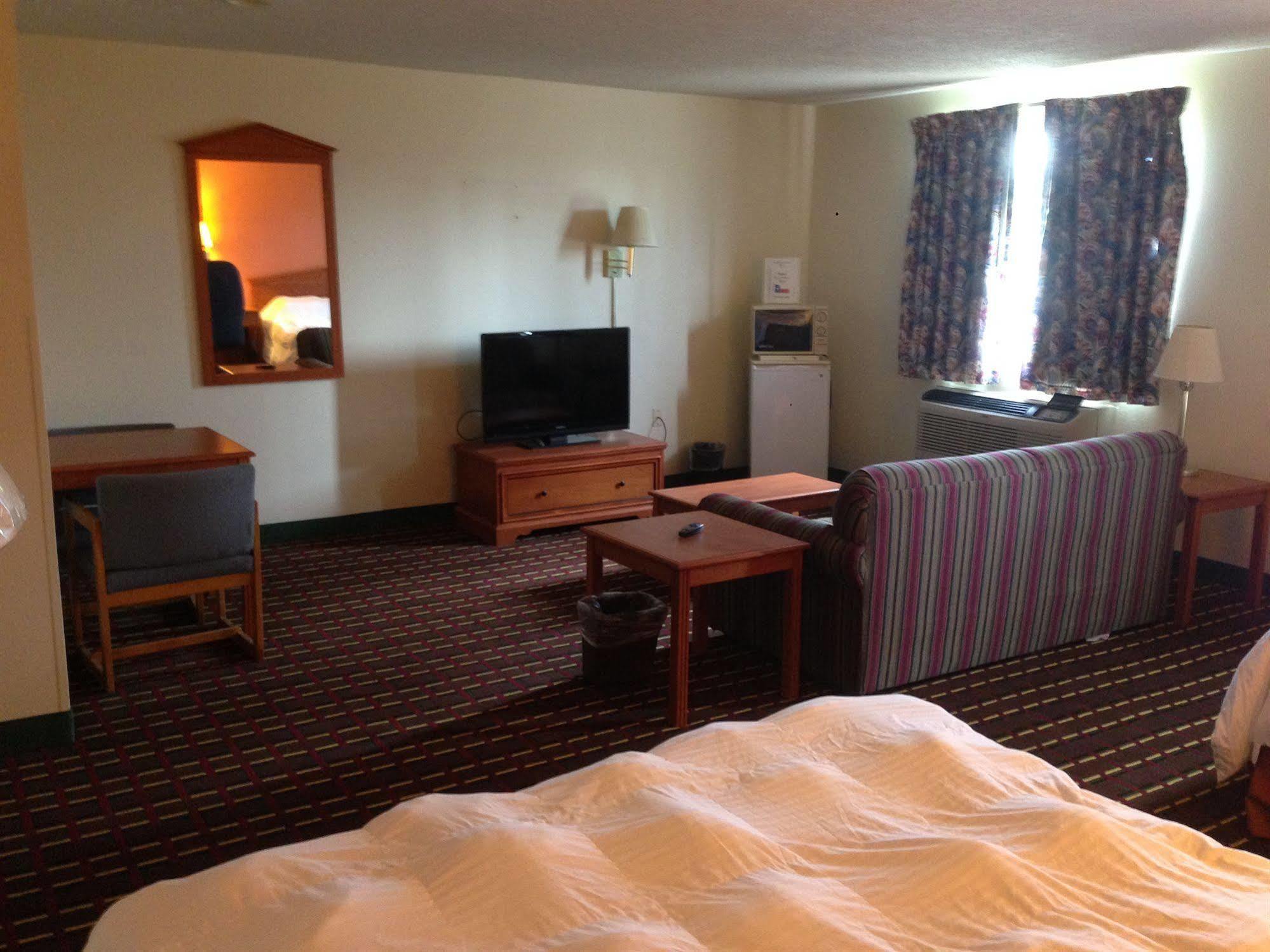 Texas Inn And Suites ラフキン エクステリア 写真